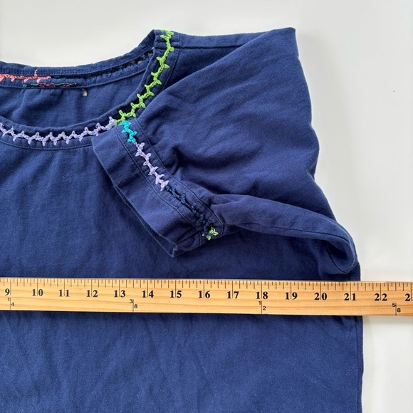 Johnny Was  Women’s Navy Blue CROCHET CREW NECK TEE Short Sleeve Size Medium* - Picture 8 of 9